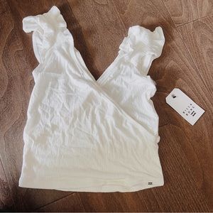 NWT billabong wrap crop top
